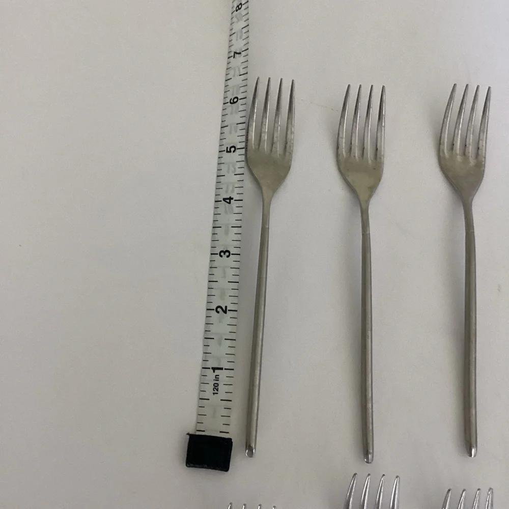 Guy Degrenne Flatware Set of 8 Forks